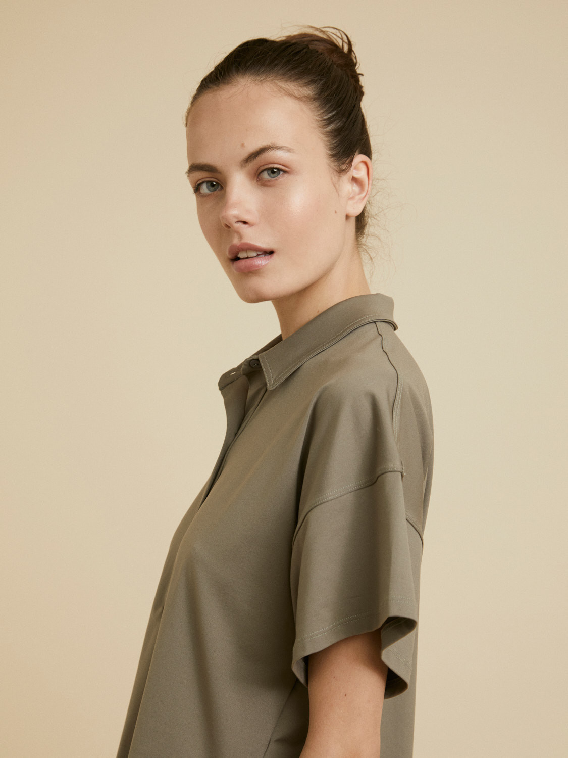 SHORT-SLEEVED POLO SHIRT